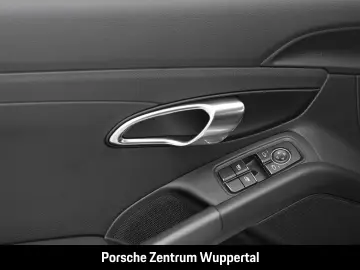 Boxster 718 Lenkradheizung nur 29.927 km 20-Zoll