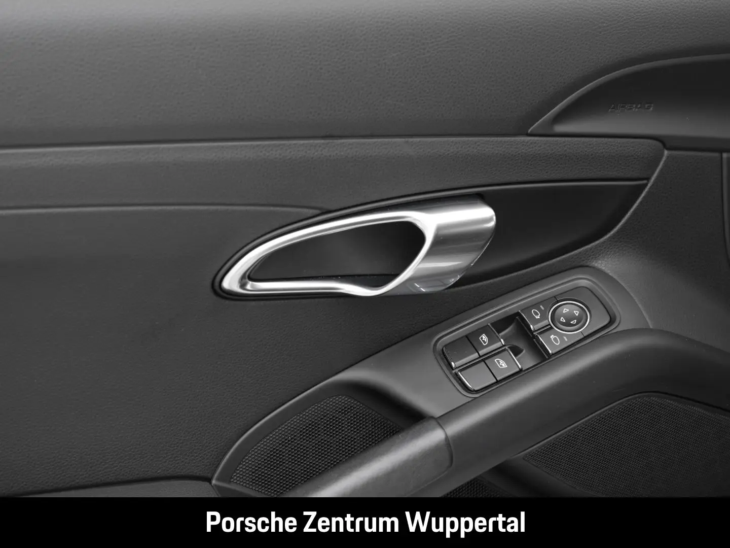 Boxster 718 Lenkradheizung nur 29.927 km 20-Zoll