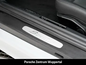 Boxster 718 Lenkradheizung nur 29.927 km 20-Zoll