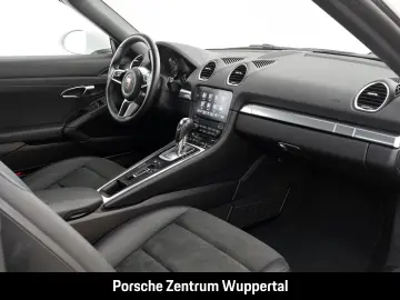Boxster 718 Lenkradheizung nur 29.927 km 20-Zoll