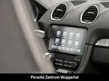 Boxster 718 Lenkradheizung nur 29.927 km 20-Zoll