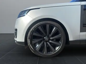 Range Rover P530 SV WinterPack AHK 360 Kam. 23