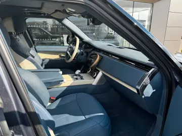 Range Rover P530 SV - 23  - AHK - Kommission