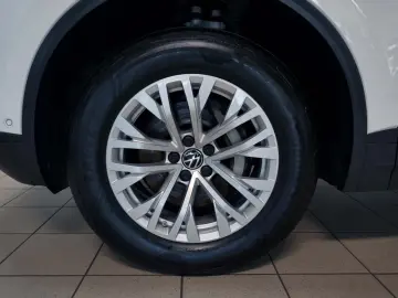 Touareg 3.0 TDI V6 4MOTION   LED RFK ACC Navi