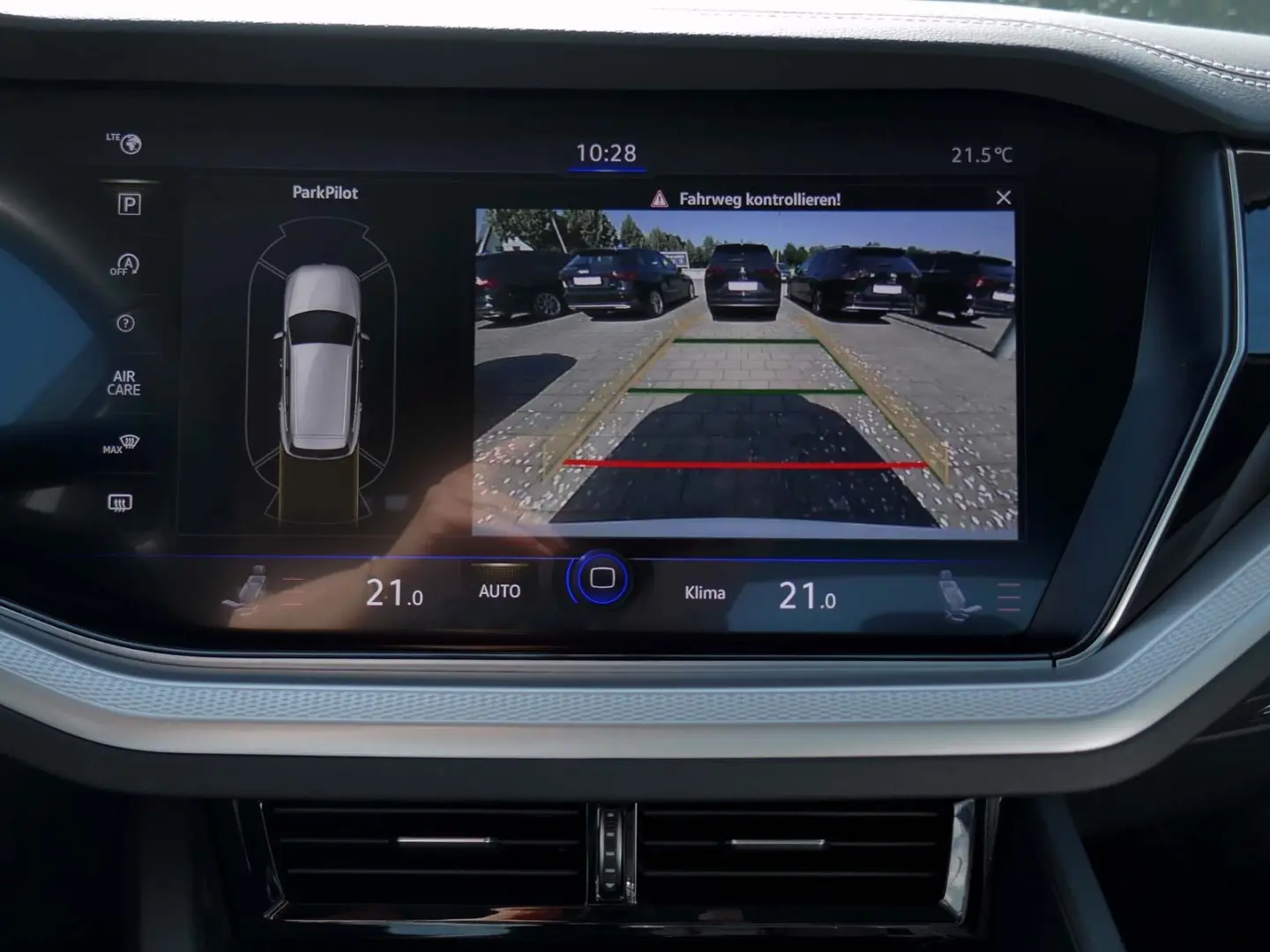 Touareg 3.0 TDI V6 4MOTION   LED RFK ACC Navi