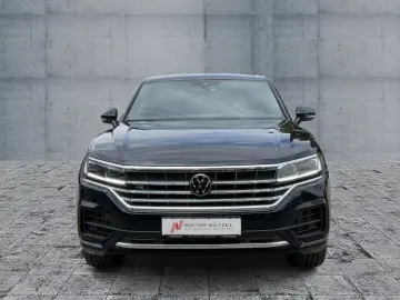 Touareg 3.0TDI 4M R-LINE LED NAVI ACC SHZ KAMERA