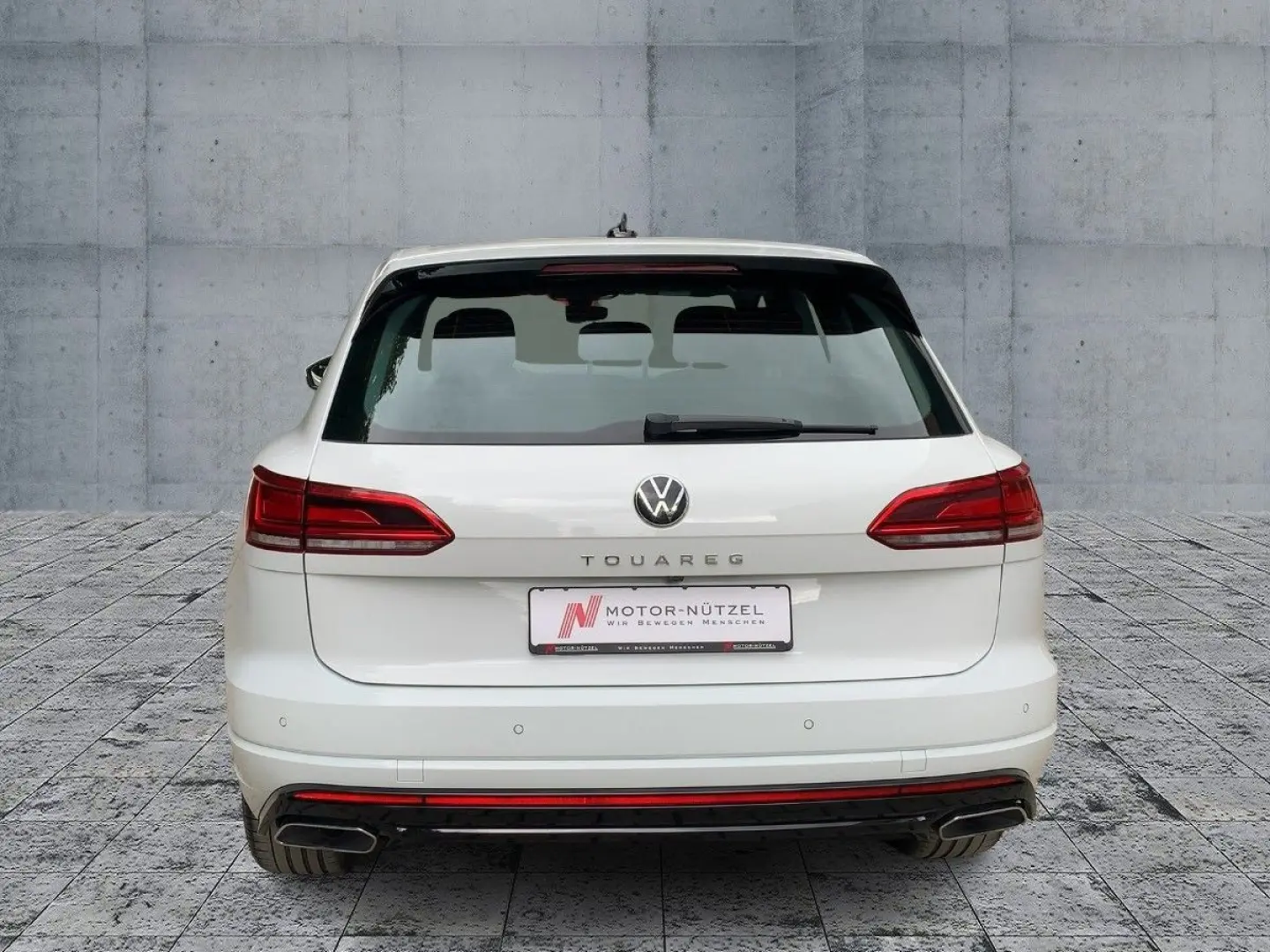 Touareg 3.0 TDI 4M R-LINE LED NAVI AHK ACC RFK