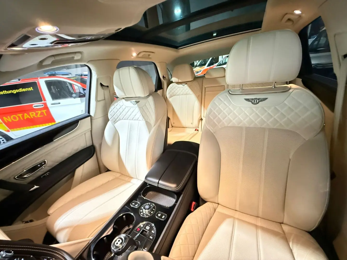 Bentayga 6.0 W12 PANO 608PS 4x4 360  FULL