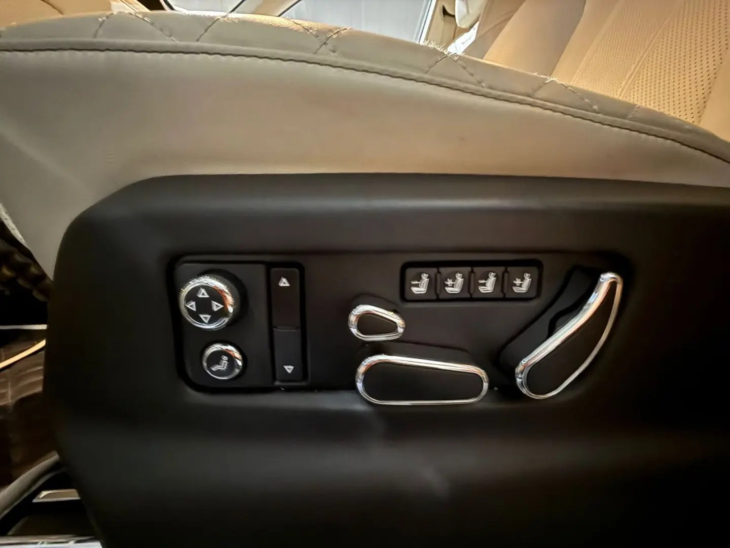 Bentayga 6.0 W12 PANO 608PS 4x4 360  FULL