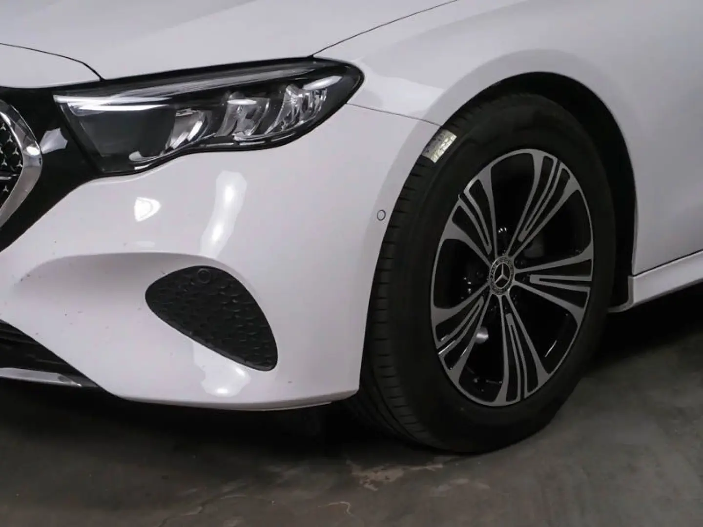 E 200 4M Avantgarde Advanced LED Distronic DAB