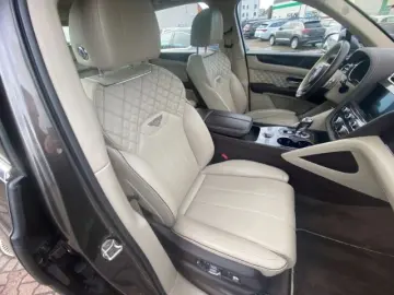 Bentayga Mulliner First Edition 22 Naim Airmatic