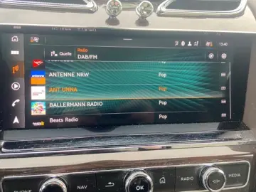 Bentayga Mulliner First Edition 22 Naim Airmatic