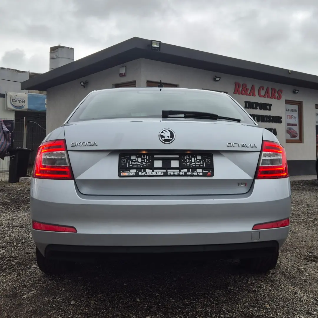 SKODA OCTAVIA