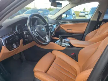 BMW 520D XDRIVE Luxuryedition