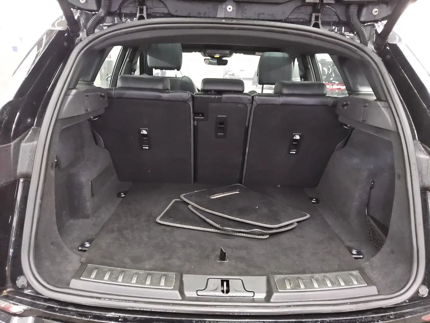 Range Rover Evoque P200 R-Dynamic Pano LED 360