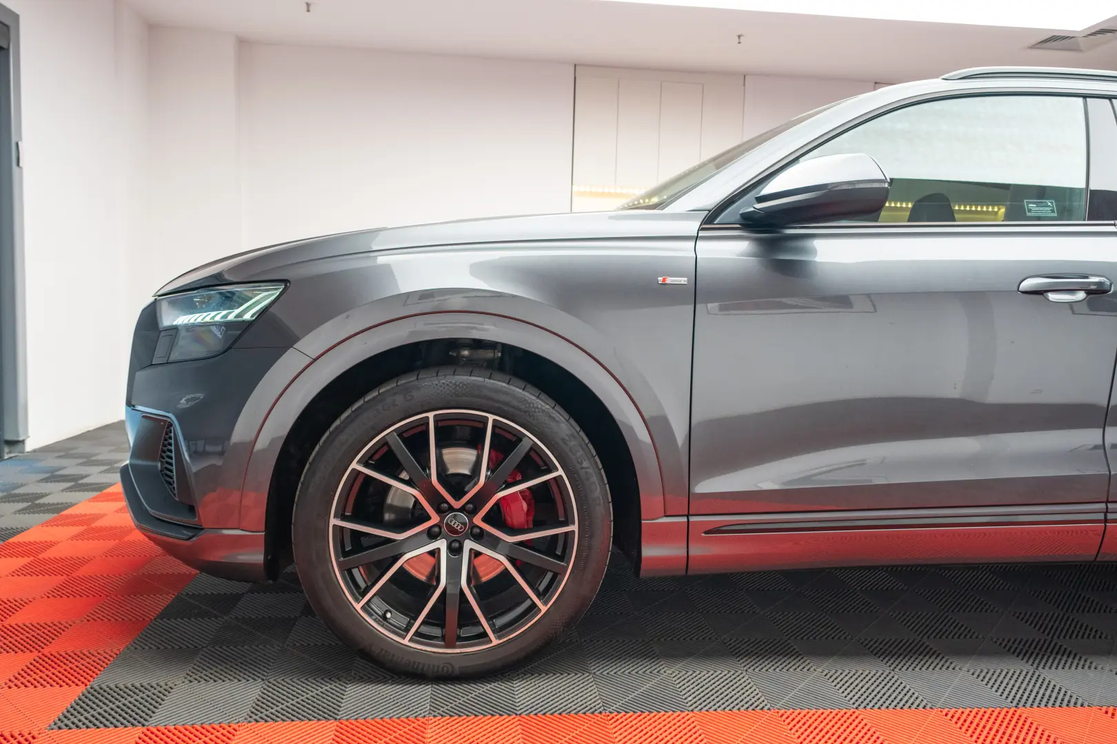 Audi Q8 Quattro 3 0 TDI S line pano