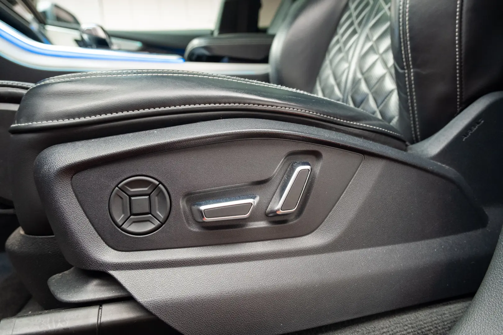 Audi Q8 Quattro 3 0 TDI S line pano