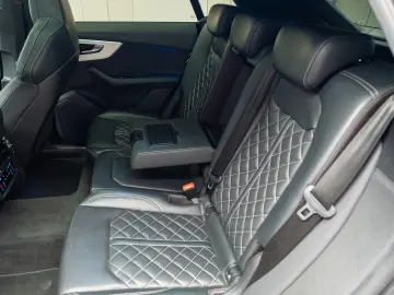 Audi Q8 Quattro 3 0 TDI S line pano