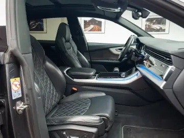 Audi Q8 Quattro 3 0 TDI S line pano