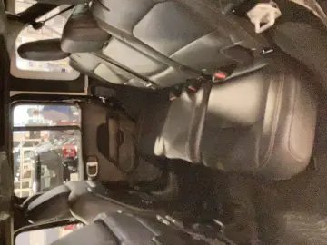 Wrangler MY24 Sahara 2.0l T-GDI 270 PS 4x4