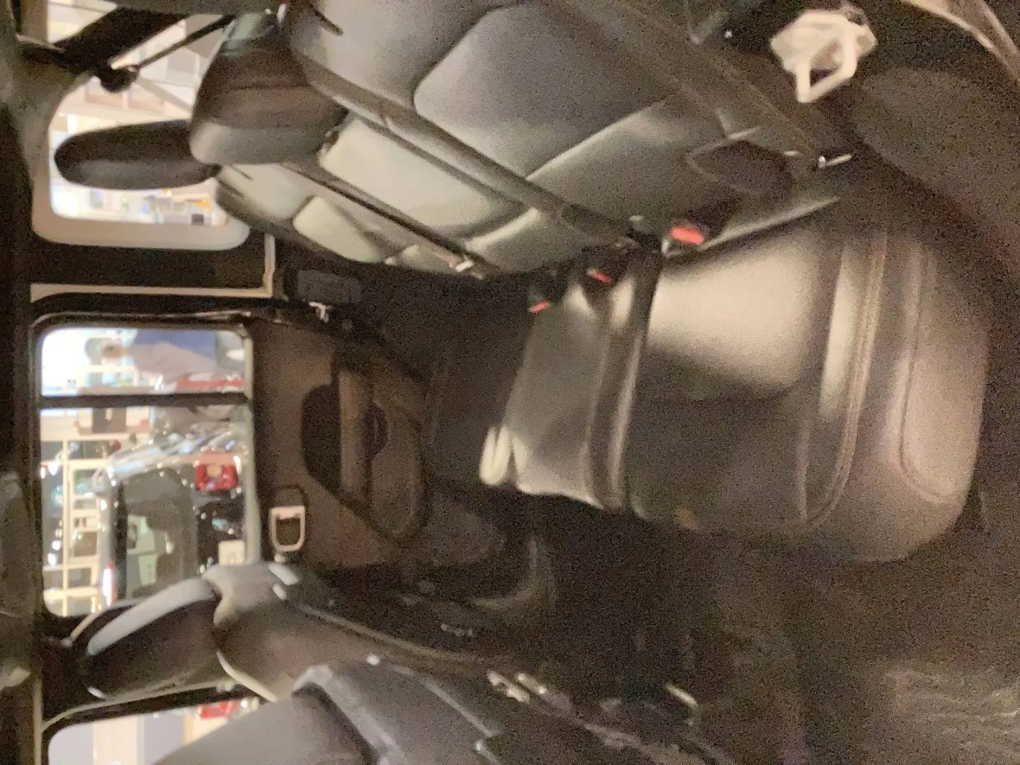 Wrangler MY24 Sahara 2.0l T-GDI 270 PS 4x4