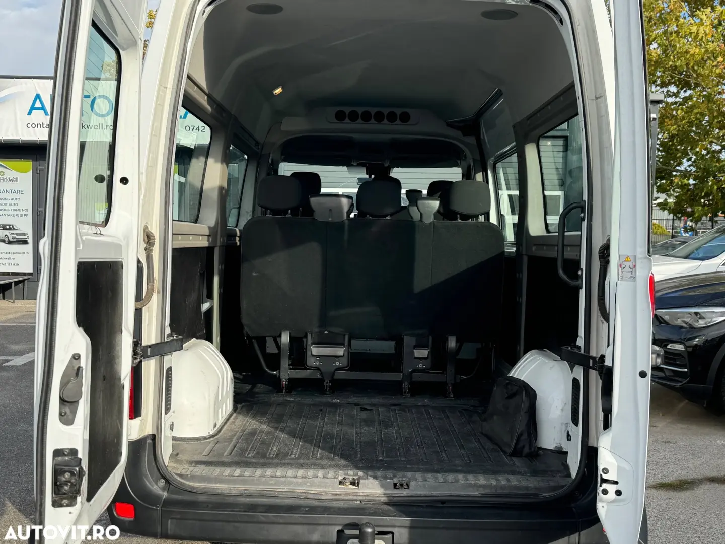 Renault Master 2.3 Blue dCi 145 TT Combi 3 5t L2H2 8 1