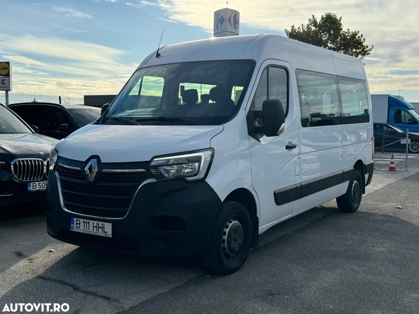 Renault Master 2.3 Blue dCi 145 TT Combi 3 5t L2H2 8 1