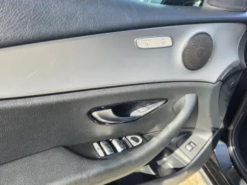 Mercedes Benz E 220D 4MATIC