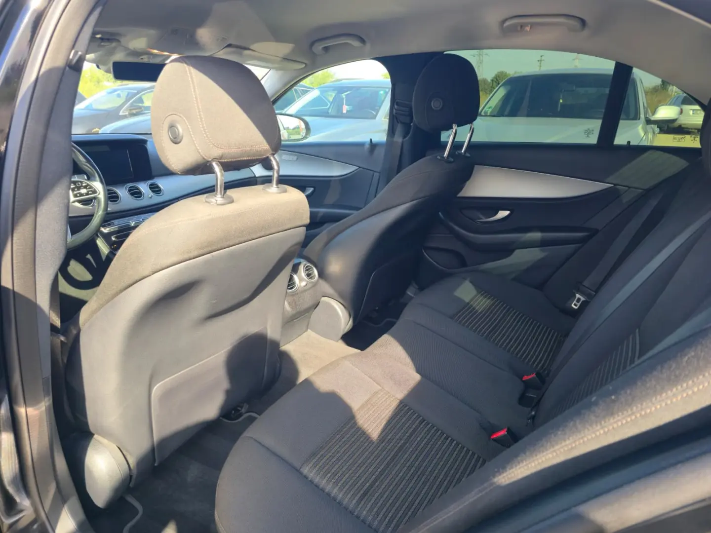 Mercedes Benz E 220D 4MATIC
