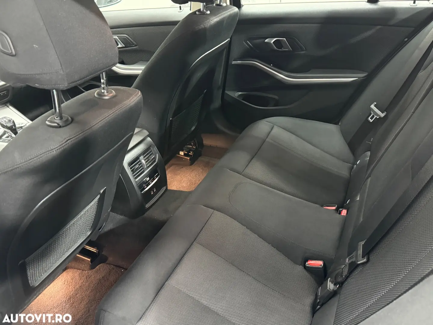 BMW Seria 3 320d xDrive AT Advantage