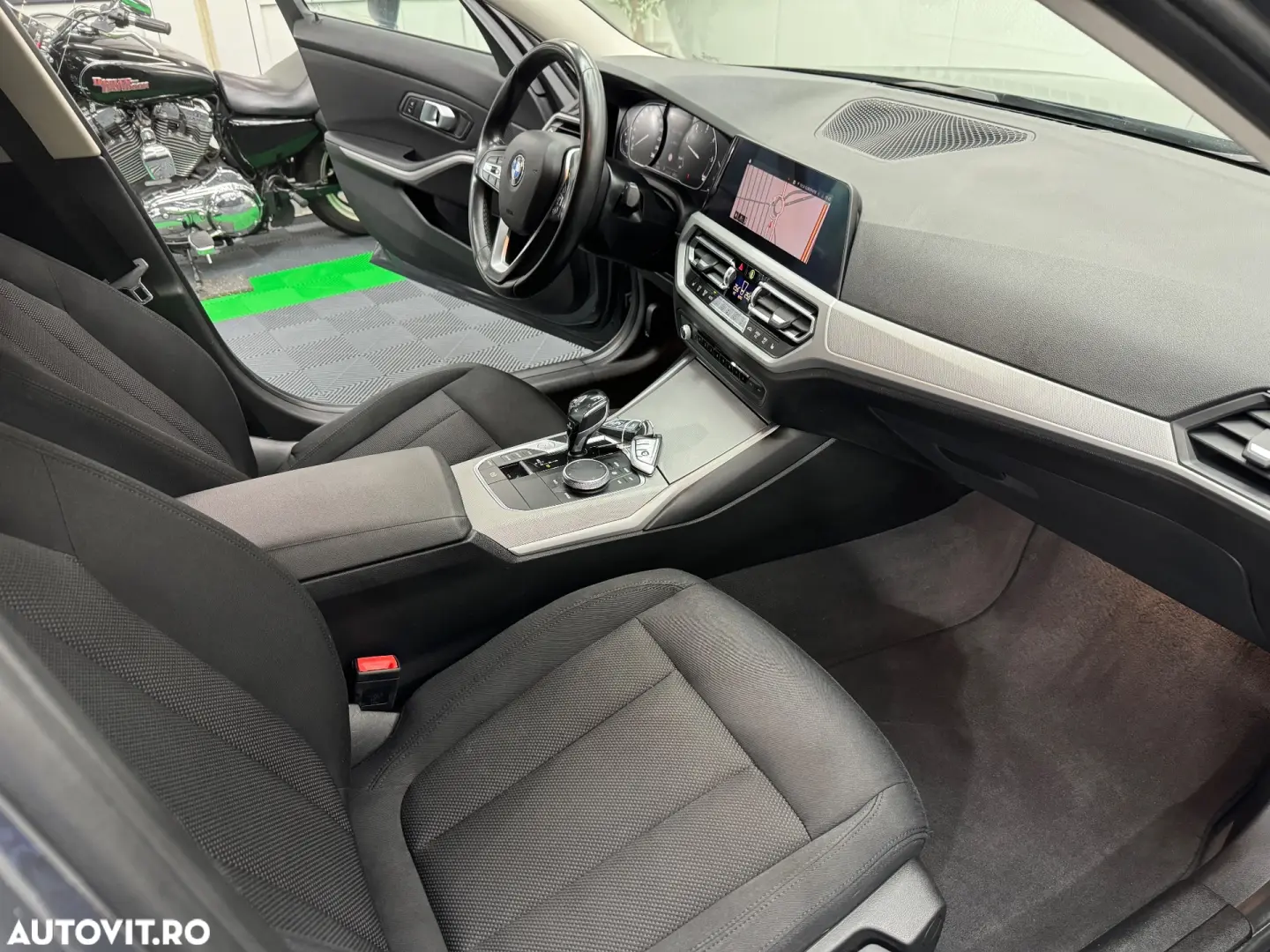 BMW Seria 3 320d xDrive AT Advantage