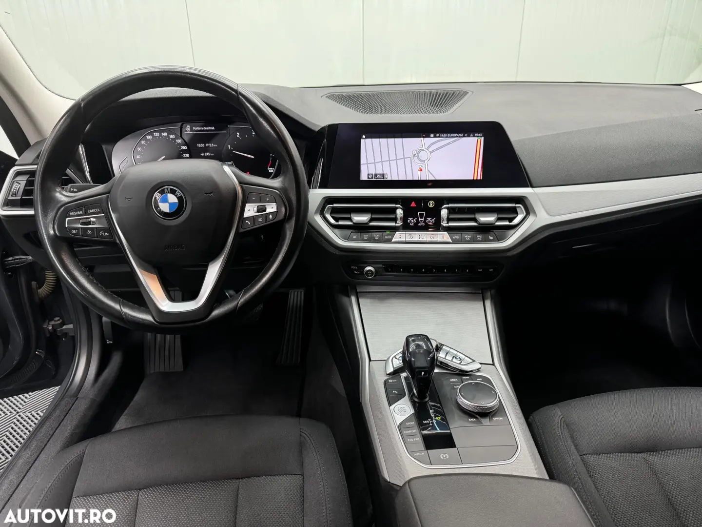 BMW Seria 3 320d xDrive AT Advantage