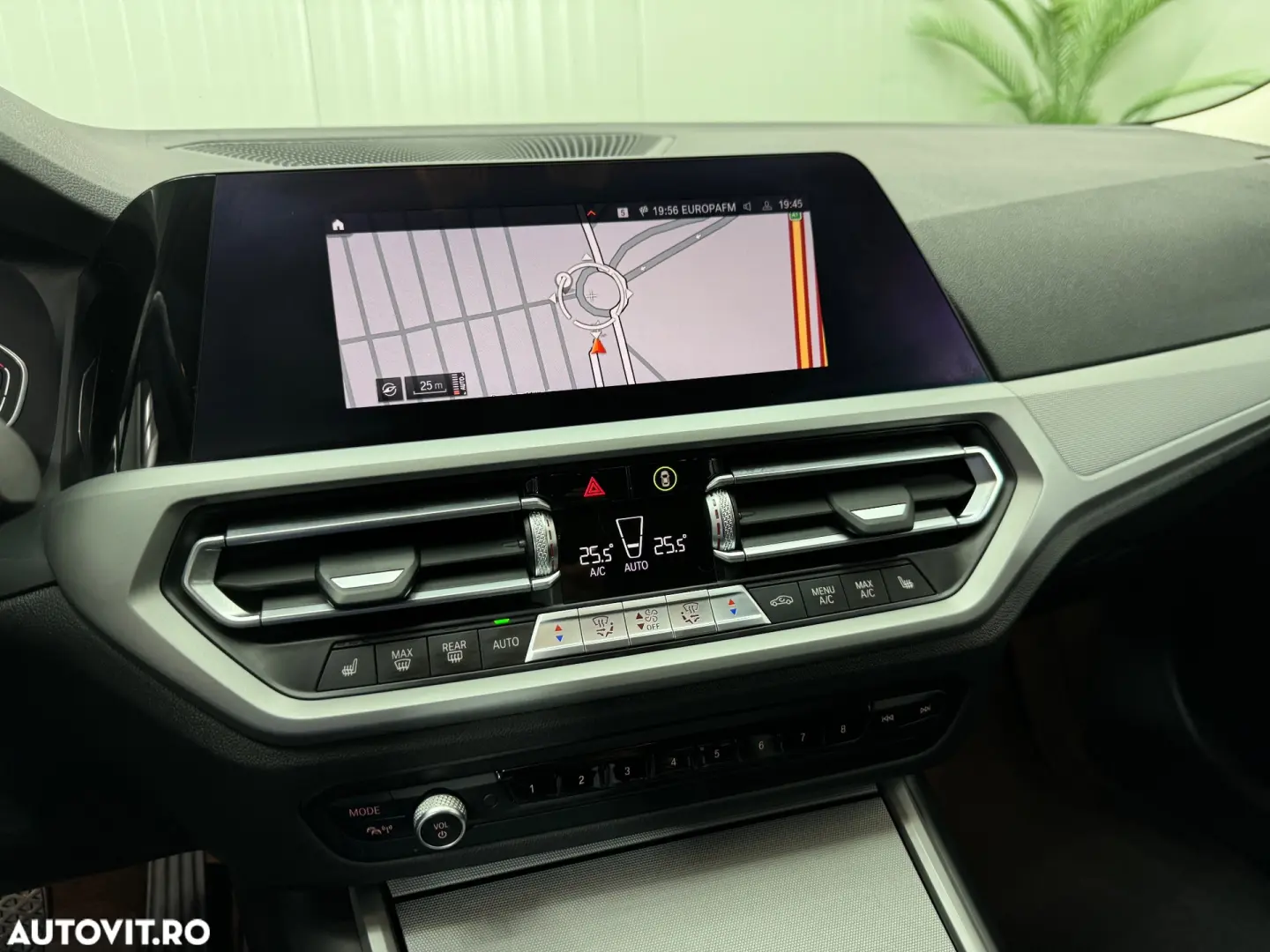 BMW Seria 3 320d xDrive AT Advantage