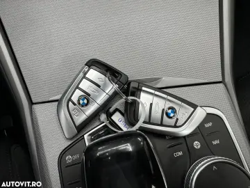 BMW Seria 3 320d xDrive AT Advantage