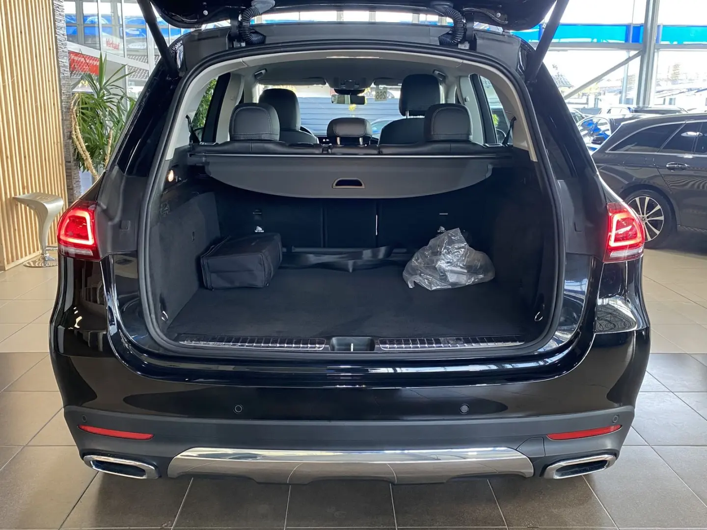 GLE 350 e 4Matic WideScreen R.Cam Navi LED DAB