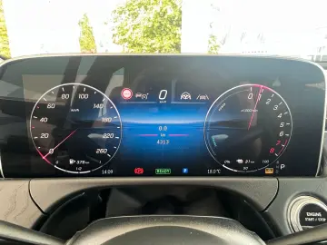 E 400 e 4M AVANTGARDE Distronic Kamera Memory