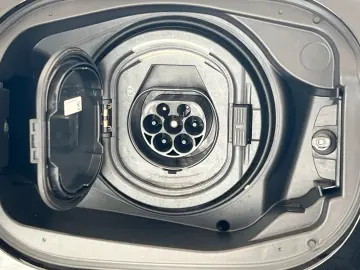 E 400 e 4M AVANTGARDE Distronic Kamera Memory