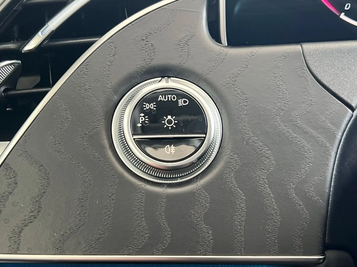 E 400 e 4M AVANTGARDE Distronic Kamera Memory