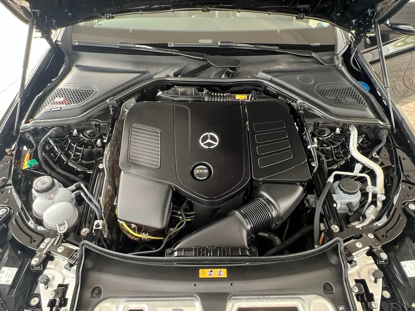 E 400 e 4M AVANTGARDE Distronic Kamera Memory