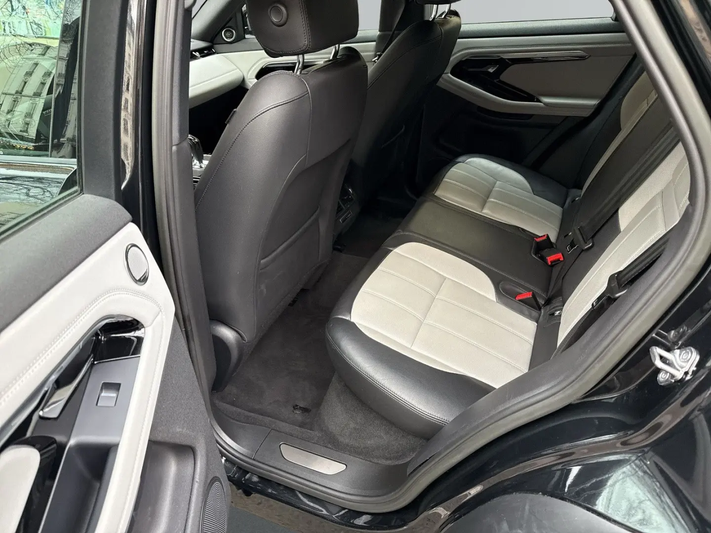 Range Rover Evoque R-Dynamic SE  Pano  CAM  ACC