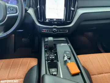 Volvo XC 60 B4 MHEV AT8 FWD Inscription