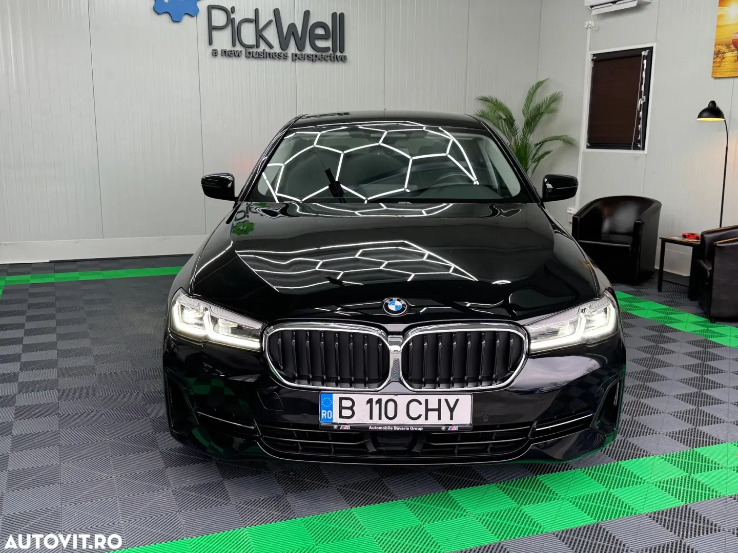 BMW Seria 5 530i xDrive AT MHEV