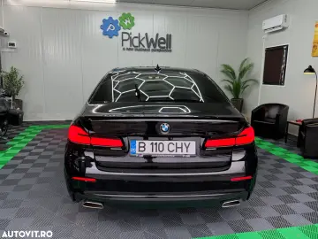 BMW Seria 5 530i xDrive AT MHEV