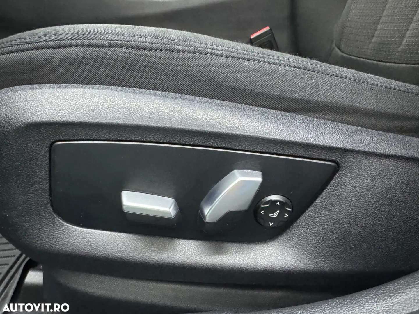 BMW Seria 5 530i xDrive AT MHEV