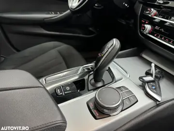 BMW Seria 5 530i xDrive AT MHEV