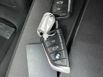 BMW Seria 5 530i xDrive AT MHEV