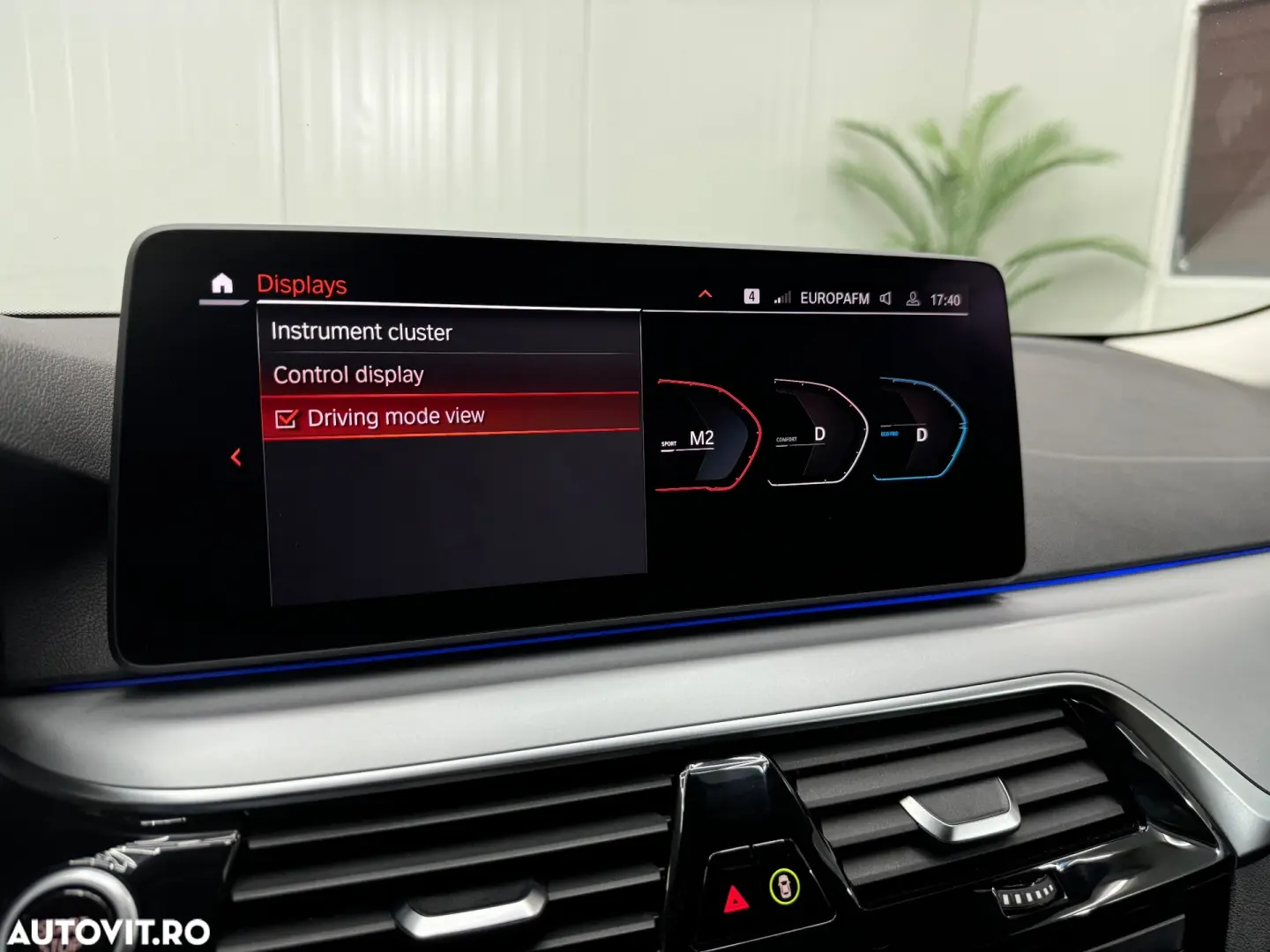 BMW Seria 5 530i xDrive AT MHEV