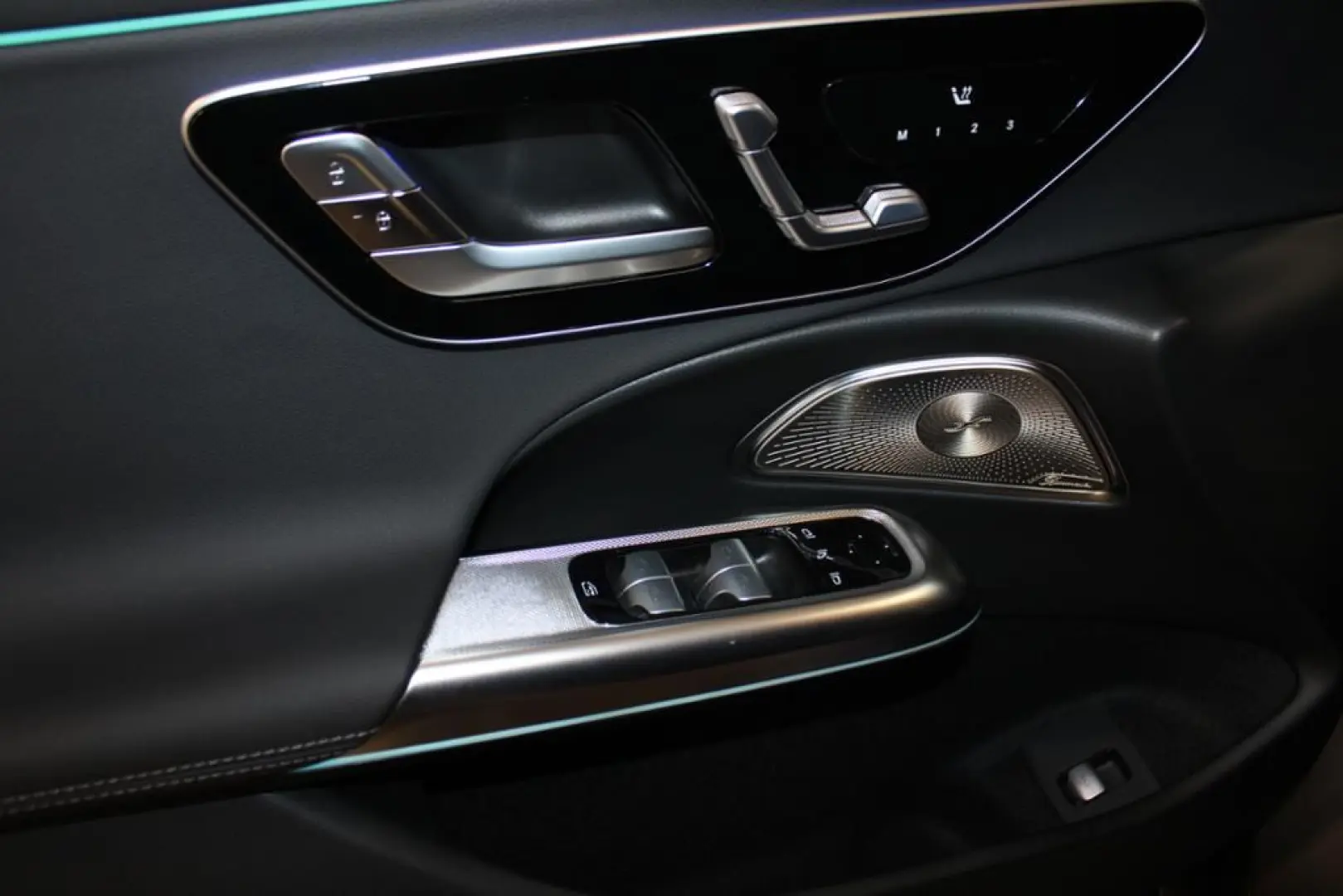 E 300 de 4M  AMG Premium Pano Night Digital DC