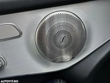 Mercedes-Benz GLC ver-300-e-4matic