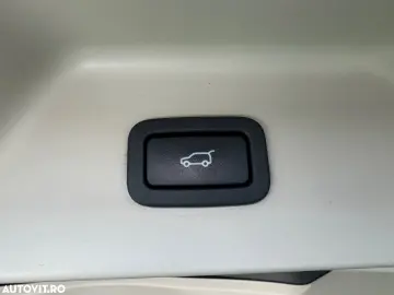 Land Rover Range Rover 2.0 l4 PHEV Vogue